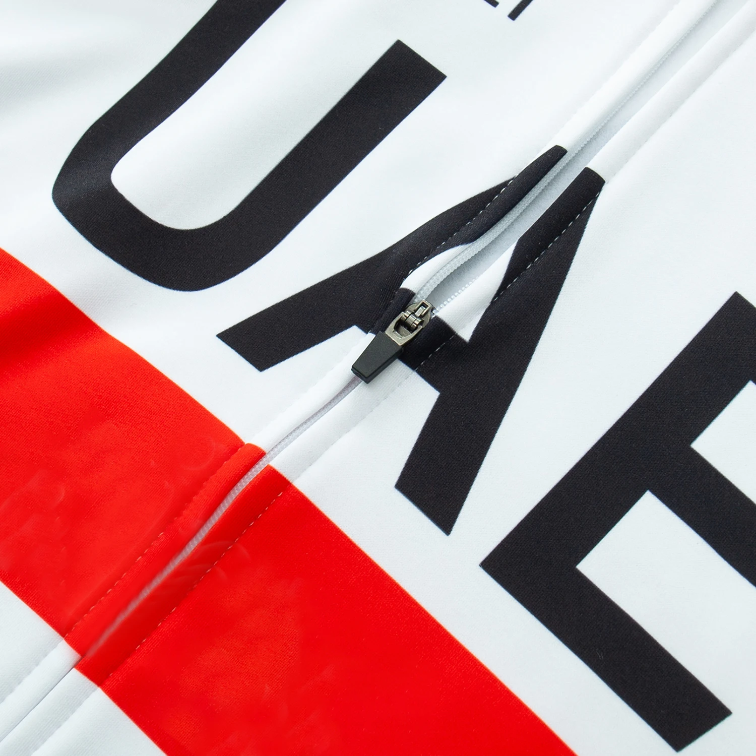 White UAE  Winter Cycling Jack - Cycling Gear Uae 评论和价格